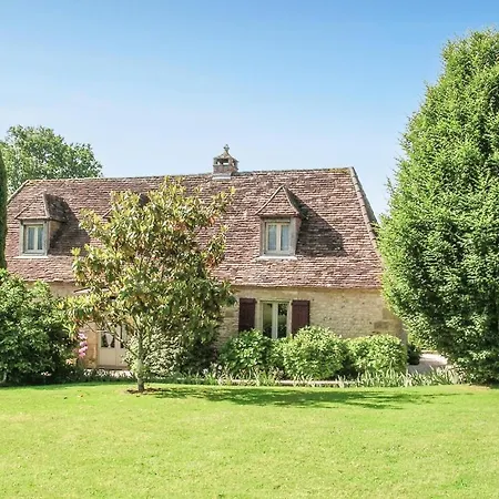 3 Bedroom In Fleurac (Dordogne)